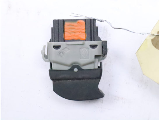 Commande leve-glace porte arrière gauche occasion RENAULT CLIO III Phase 1 - 1.5 DCI 85ch