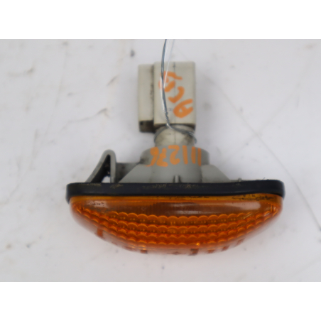 Répétiteur aile droite occasion NISSAN PRIMERA III Phase 1 - 2.0 TD 90ch