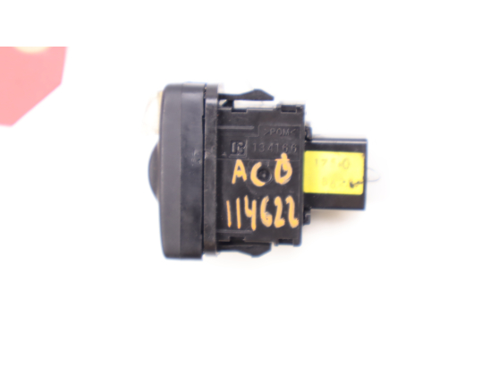 Interrupteur commande de phares occasion PEUGEOT 206 Phase 2 - 1.4 HDI 70ch