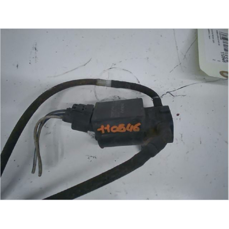 Pompe lave-glace avant occasion TOYOTA PREVIA II Phase 1 - 2.0 D-4D VX 116ch