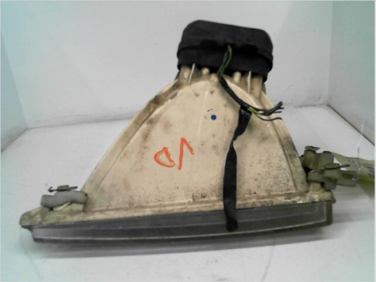 Phare droit occasion PEUGEOT 106 Phase 1 - 1.5D