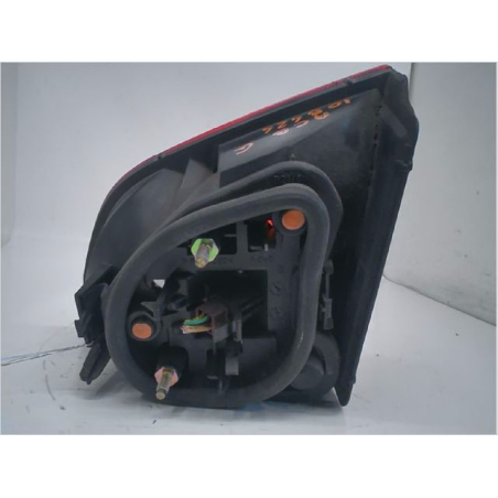 Feu arrière interieur gauche occasion PEUGEOT 406 Phase 2 BREAK - 2.0 HDI 110ch