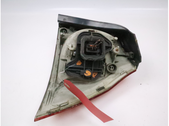 Feu arrière gauche occasion VOLKSWAGEN GOLF V Phase 1 - 1.9 TDI 105ch