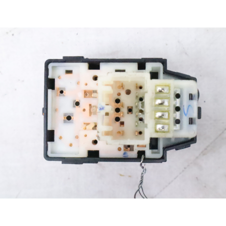 Commande rétroviseurs extérieures électriques occasion HYUNDAI I 20 II Phase 1 - 1.0 GDI 100ch