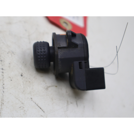 COMMANDE RETROVISSEUR EXT ELECTRIQUE