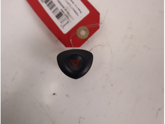 Bouton de warning occasion RENAULT CLIO II Phase 2 - 1.5 DCI 65ch