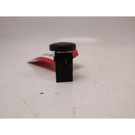 Bouton de warning occasion RENAULT CLIO II Phase 2 - 1.5 DCI 65ch