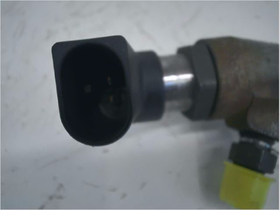 Injecteur occasion RENAULT SCENIC II Phase 2 - 1.5 DCI 105ch