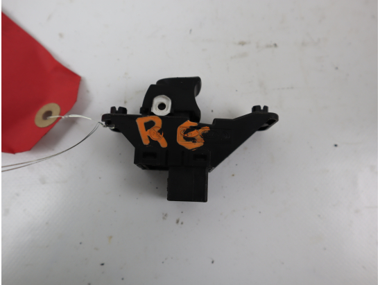 Commande leve-glace porte arrière gauche occasion KIA STONIC Phase 1 - 1.6CRDI 115ch