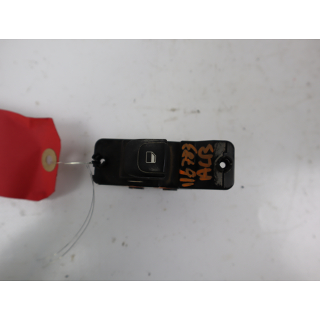 Commande leve-glace porte arrière gauche occasion KIA STONIC Phase 1 - 1.6CRDI 115ch