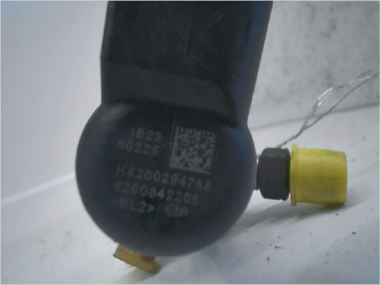 Injecteur occasion RENAULT SCENIC II Phase 2 - 1.5 DCI 105ch