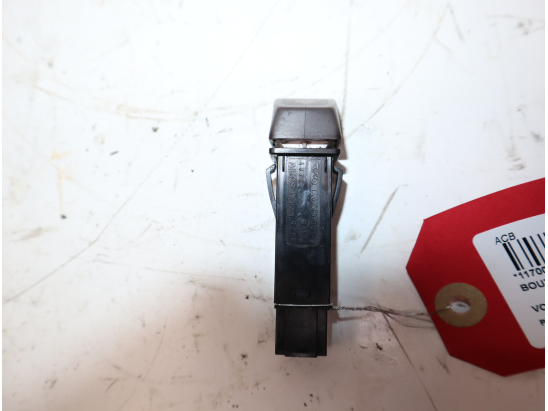 Bouton de warning occasion VOLVO V50 Phase 2 - 2.0 D 136ch