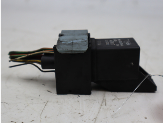 Boitier de préchauffage occasion VOLVO V50 Phase 2 - 2.0 D 136ch