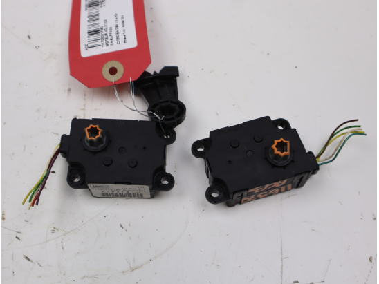 MOTEUR VOLET DE CHAUFFAGE