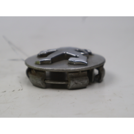 Enjoliveur de roue occasion PEUGEOT 407 Phase 1 - 2.0 HDI 126ch