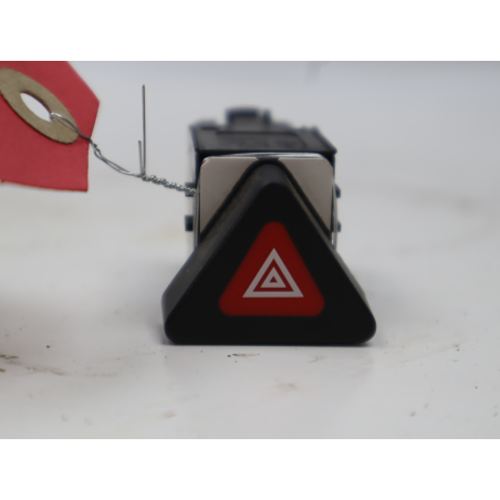 Bouton de warning occasion VOLKSWAGEN GOLF PLUS phase 2 - 1.6 TDI 105ch