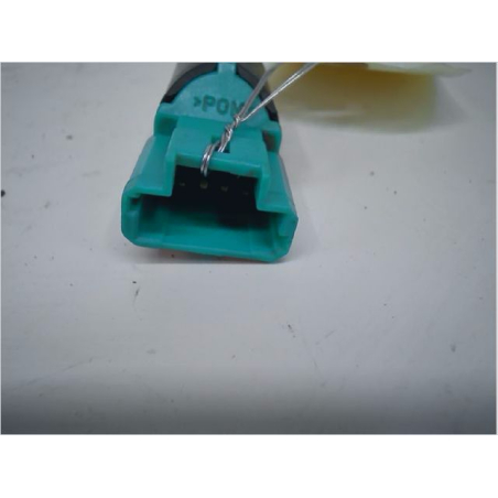 Contacteur de stop sur pédale occasion PEUGEOT 807 Phase 1 - 2.0 HDI 16v 136ch