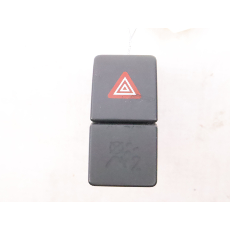 Bouton de warning occasion SUZUKI SPLASH Phase 1 - 1.0i 12v