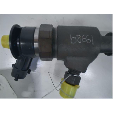 Injecteur occasion PEUGEOT 206 Phase 1 - 1.4 HDI 70ch
