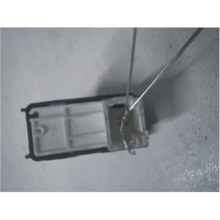 Commande leve-glace porte arrière gauche occasion PEUGEOT 308 II Phase 1 SW - 1.6 THP 155ch