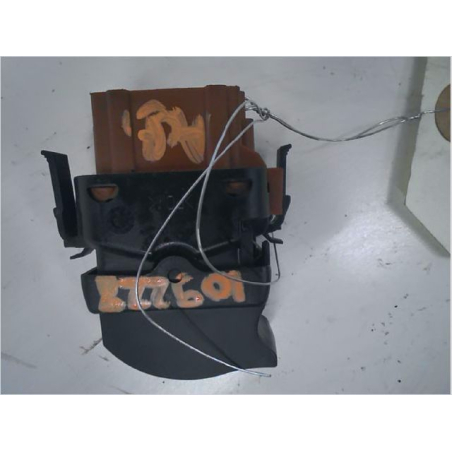 Commande lève-glace porte avant droite occasion OPEL VIVARO I Phase 1 - 1.9 CDTI 100ch