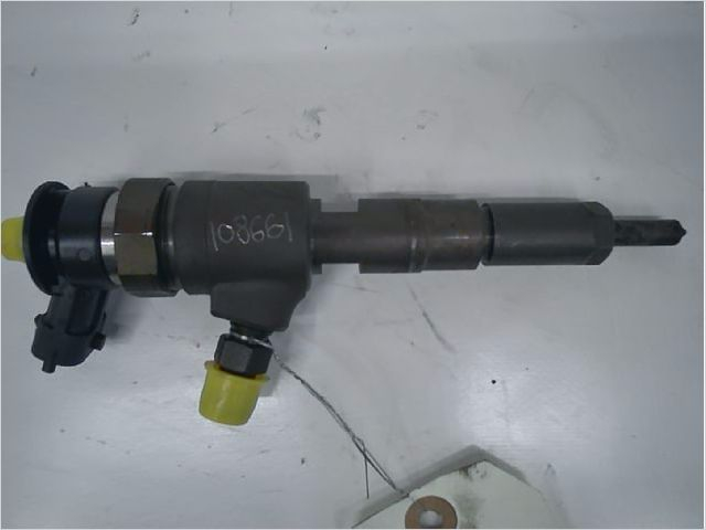 Injecteur occasion PEUGEOT 206 Phase 1 - 1.4 HDI 70ch