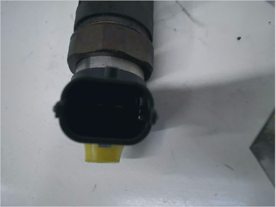 Injecteur occasion PEUGEOT 206 Phase 1 - 1.4 HDI 70ch