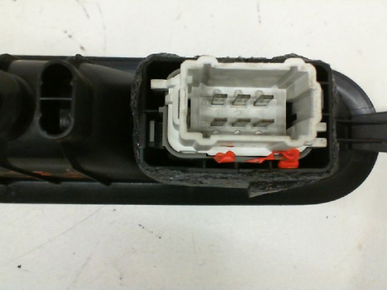 Commande leve-glace porte arrière droite occasion RENAULT SCENIC II Phase 1 - 1.9 DCI 120ch