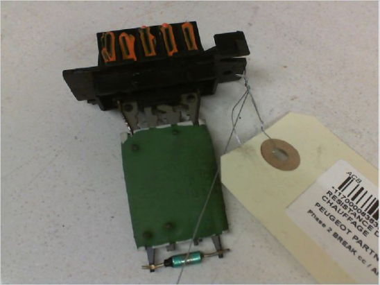 Resistance de chauffage occasion PEUGEOT PARTNER II Phase 2 BREAK - 1.6 HDI 115ch