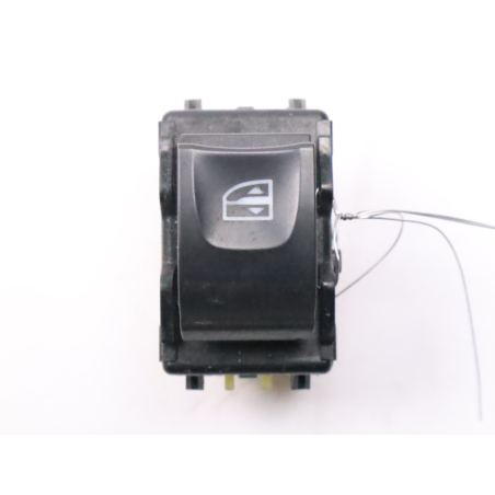 Commande leve-glace porte arrière droite occasion RENAULT CAPTUR Phase 1 - 1.5 DCI 90ch