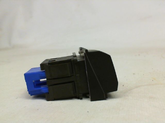 Bouton de warning occasion PEUGEOT 208 Phase 1 - 1.4 HDI 68ch