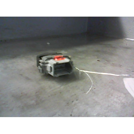 Commande leve-glace porte arrière gauche occasion RENAULT SCENIC II Phase 1 - 1.9 DCI 120ch