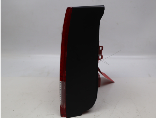 Feu arrière gauche occasion VOLKSWAGEN PASSAT IV Phase 1 - 1.9 TDI 110ch