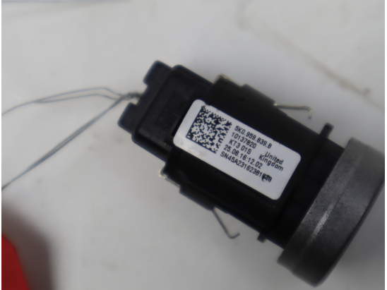 Bouton de démarrage start/stop occasion VOLKSWAGEN GOLF VI Phase 1 - 2.0 TSI GTI 235 ch