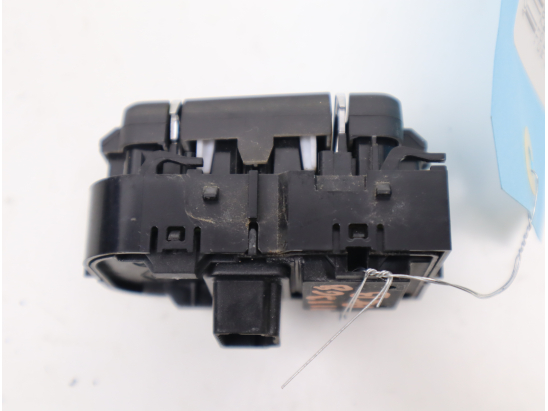 COMMANDE RETROVISSEUR EXT ELECTRIQUE