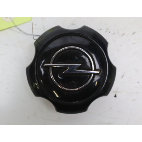 Enjoliveur de roue occasion OPEL CORSA IV Phase 1 - 1.0i 60ch