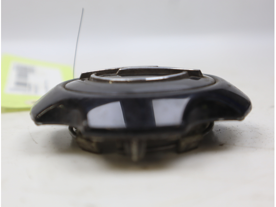 Enjoliveur de roue occasion OPEL CORSA IV Phase 1 - 1.0i 60ch