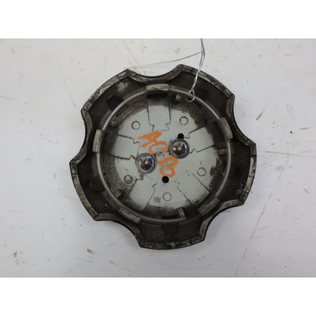 Enjoliveur de roue occasion OPEL CORSA IV Phase 1 - 1.0i 60ch