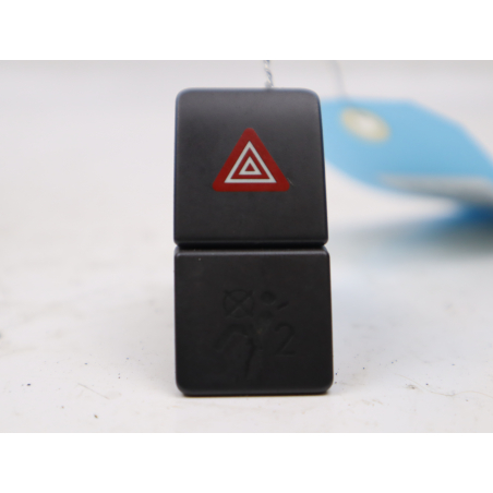 Bouton de warning occasion SUZUKI SPLASH Phase 1 - 1.3 DDIS 75ch