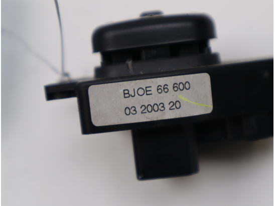 Commande rétroviseurs extérieures électriques occasion MAZDA 3 I Phase 2 - 1.6 MZ-CD 110ch