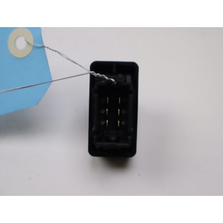 Commande lève-glace porte avant droite occasion PEUGEOT PARTNER II Phase 2 BREAK - 1.6 HDI 115ch