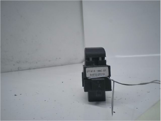 COMMANDE LEVE-GLACE PORTE AVD