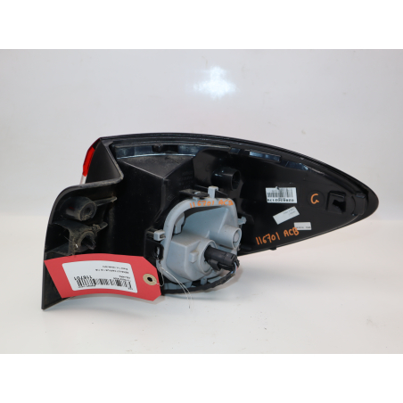 Feu arrière gauche occasion RENAULT CAPTUR Phase 1 - 1.2i 118 16V