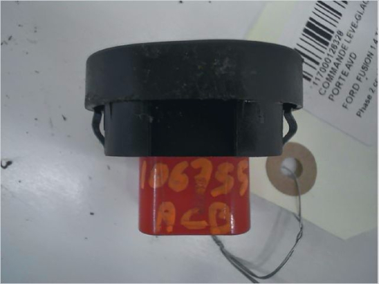 Commande lève-glace porte avant droite occasion FORD FUSION Phase 2 - 1.4 TDCI