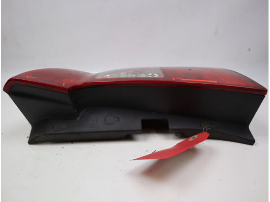 Feu arrière droit occasion KIA CARENS III Phase 1 - 2.0 CRDI 115ch