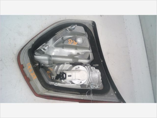 Feu arrière intérieur droit occasion CITROEN C4 PICASSO I Phase 1 - 1.6 HDi 16v 110ch