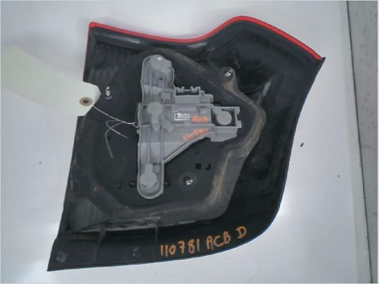 Feu arrière droit occasion TOYOTA COROLLA IX phase 2 - 1.4 D 90ch