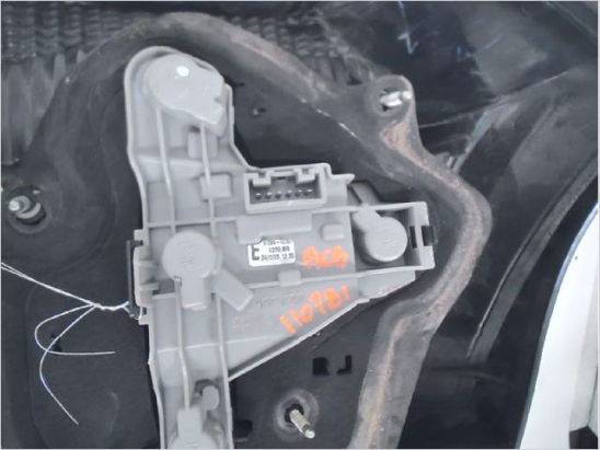 Feu arrière droit occasion TOYOTA COROLLA IX phase 2 - 1.4 D 90ch