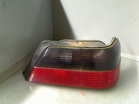 Feu arrière droit occasion PEUGEOT 605 Phase 2 - 2.5 DT 130ch