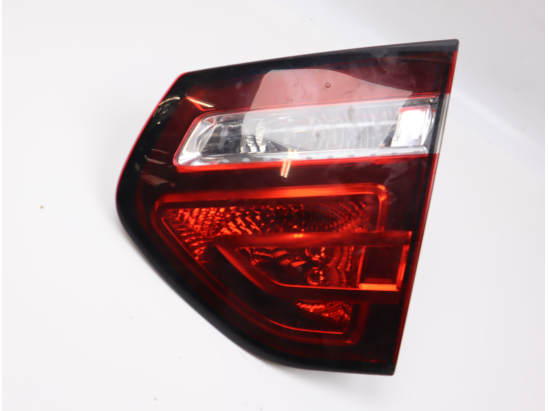 Feu arrière intérieur droit occasion CITROEN C4 PICASSO I Phase 1 - 1.6 e-HDI 8v 110ch